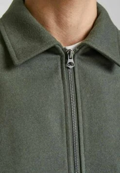 Jack & Jones Lichte Jas - Beetle -Jack & Jones Verkoopwinkel 0f25f293da324a2c841343520d977db9
