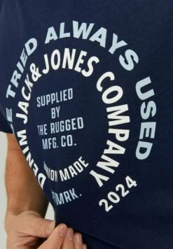JACK&JONES Premium Klassisches - T-Shirt Print - Navy Blazer 11 JACK&JONES Premium Klassisches - T-Shirt Print - Navy Blazer -Jack & Jones Verkoopwinkel 18dd9f4a4100417b9c565cc7e31a519f