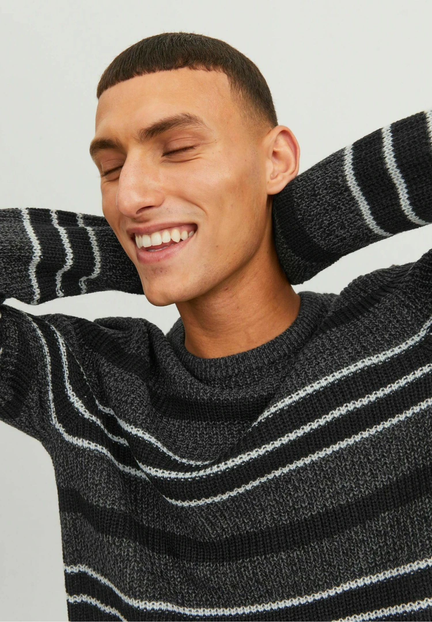 Jack & Jones Jcotwist Striped Crew Neck - Trui - Black 4 Jack & Jones Jcotwist Striped Crew Neck - Trui - Black - Afbeelding 4