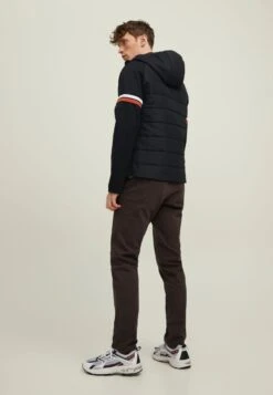 Jack & Jones Jcologan Hybrid - Winterjas - Black -Jack & Jones Verkoopwinkel 51f850b91bcf40d6a7d7cc067d721904