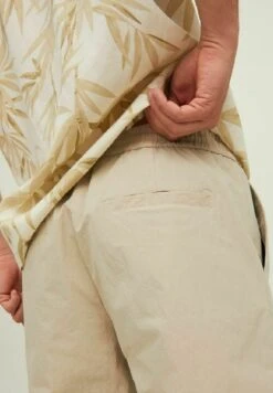 JACK&JONES Premium Elegante - Shorts - Curds Amp Whey -Jack & Jones Verkoopwinkel 57d34420f32b4be3996f14917dee76a6