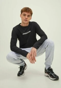 Jack & Jones Gordon Tyson - Trainingsbroek - Light Grey Melange 13 Jack & Jones Gordon Tyson - Trainingsbroek - Light Grey Melange -Jack & Jones Verkoopwinkel 75e57c947f674524b5ea507c040bef0b