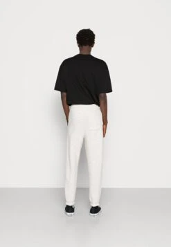 Jack & Jones Jjikane Brink Club - Trainingsbroek - White Melange 7 Jack & Jones Jjikane Brink Club - Trainingsbroek - White Melange -Jack & Jones Verkoopwinkel 91e03d79d2ae4c8ab3c93ff1924d8fdb