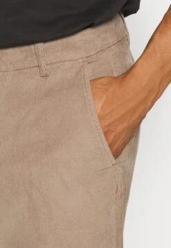 Jack & Jones Jpstkarl Jjcorduroy Tapered - Broek - Fungi 9 Jack & Jones Jpstkarl Jjcorduroy Tapered - Broek - Fungi -Jack & Jones Verkoopwinkel 981e7a402088404187d63c54c876a18a