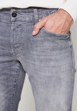 Jack & Jones Jjiwhglenn Jjicon- Straight Leg Jeans - Grey Denim -Jack & Jones Verkoopwinkel 9fc0accf6789466393d5ecc45ea264cb