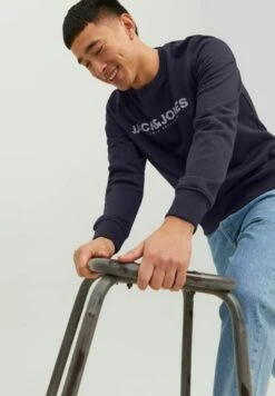 JACK&JONES Premium Crew Neck - Sweater - Perfect Navy -Jack & Jones Verkoopwinkel a218e0875e294c9783ec51c5ec7b6bac