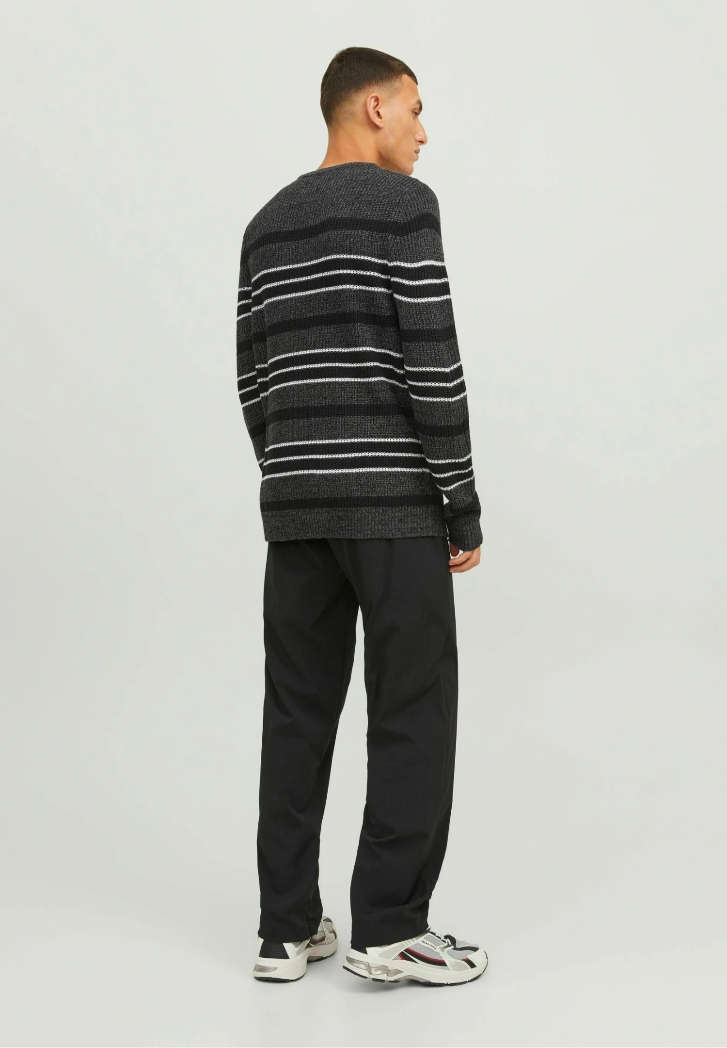 Jack & Jones Jcotwist Striped Crew Neck - Trui - Black 3 Jack & Jones Jcotwist Striped Crew Neck - Trui - Black - Afbeelding 3