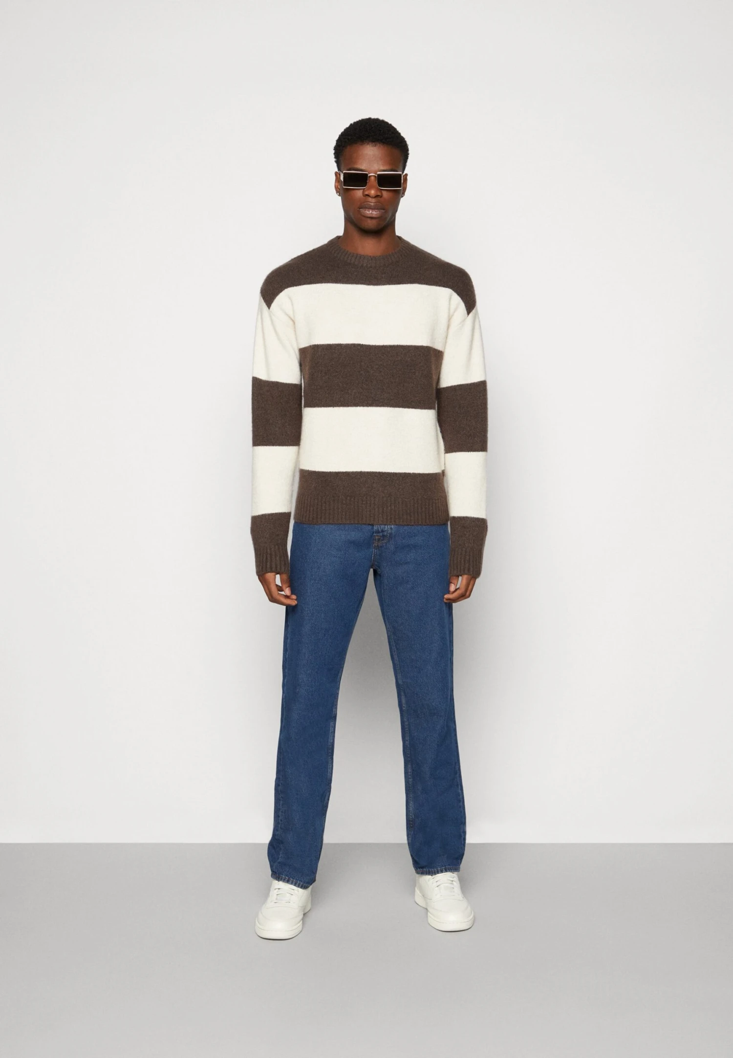 Jack & Jones Jorollie Crew Neck- Trui - Seal Brown/Moonbeam 2 Jack & Jones Jorollie Crew Neck- Trui - Seal Brown/Moonbeam - Afbeelding 2