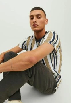 JACK&JONES Premium Jprblatropic Crew Neck - T-Shirt Print - Celadon Green -Jack & Jones Verkoopwinkel b5211c5c49504a0781c8ddfe0681e318