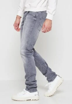 Jack & Jones Jjiwhglenn Jjicon- Straight Leg Jeans - Grey Denim -Jack & Jones Verkoopwinkel c4beeabe03934e77a946311a7bf64811