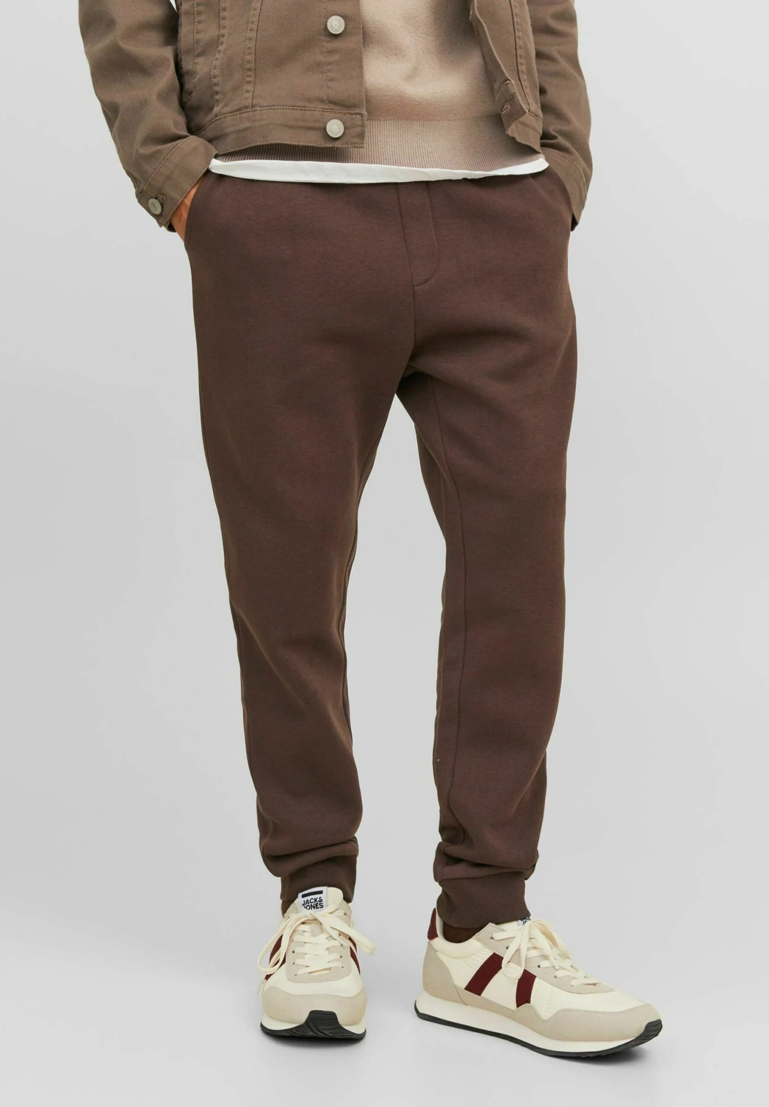 Jack & Jones Stgordon Bradley Gms - Trainingsbroek - Seal Brown 1 Jack & Jones Stgordon Bradley Gms - Trainingsbroek - Seal Brown