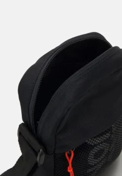 Jack & Jones Jacashford Crossbody Unisex - Schoudertas - Black -Jack & Jones Verkoopwinkel d23de033cdd34947bdc187cef930ffad