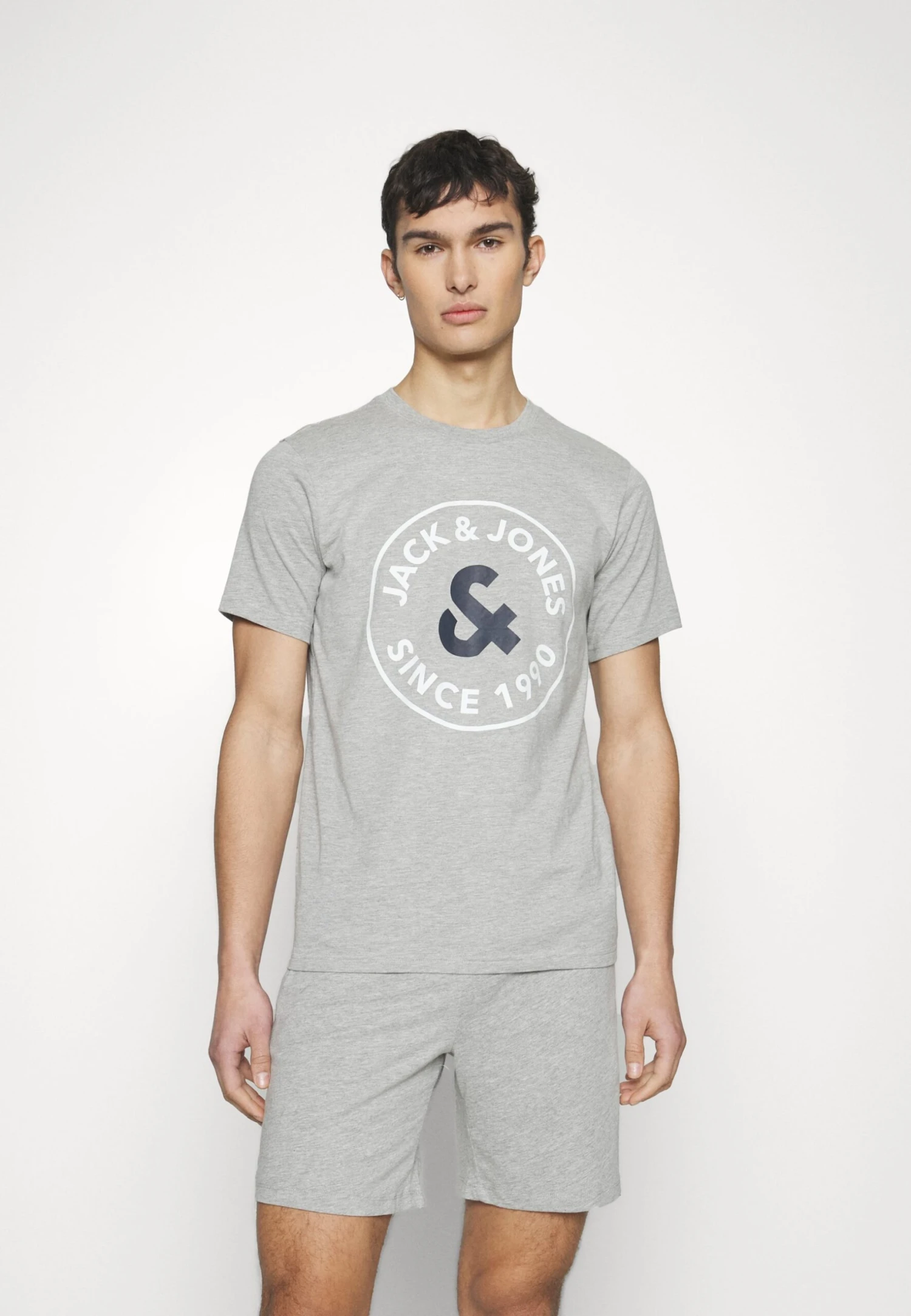 Jack & Jones Jacaaron Ss Tee And Shorts Set - Pyjama - Light Grey Melange 1 Jack & Jones Jacaaron Ss Tee And Shorts Set - Pyjama - Light Grey Melange