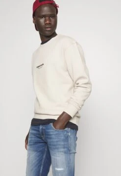 Jack & Jones Jorvesterbro Crew Neck Noos - Sweater - Moonbeam -Jack & Jones Verkoopwinkel f432eaefe79148c29be09afc18cab34a