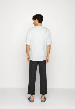 Jack & Jones Jorbrink Crest Tee Crew Neck Unisex- T-Shirt Print - Bright White -Jack & Jones Verkoopwinkel f9b459da953f489e9d66c46db1b08537